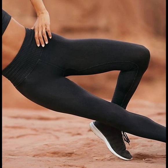 Free People Good Karma 7/8 leggings Washed charcoal Black XS/S no logo - Picture 6 of 9